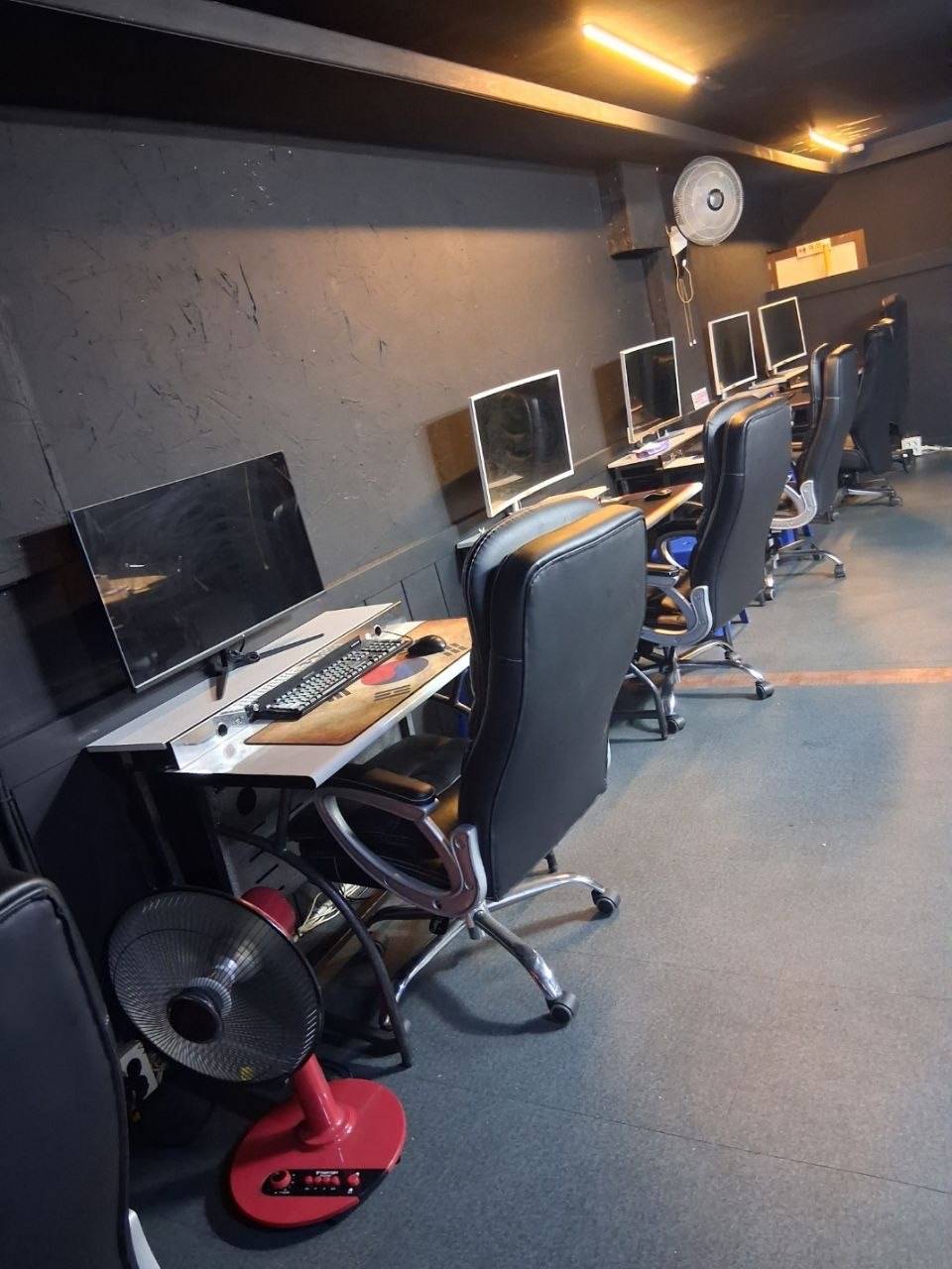 아산시 성인PC방 팝니다