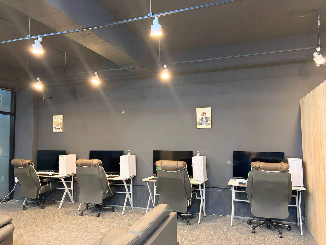 울산 남구 달동 1층 PC (뒷문,주차장 있음)