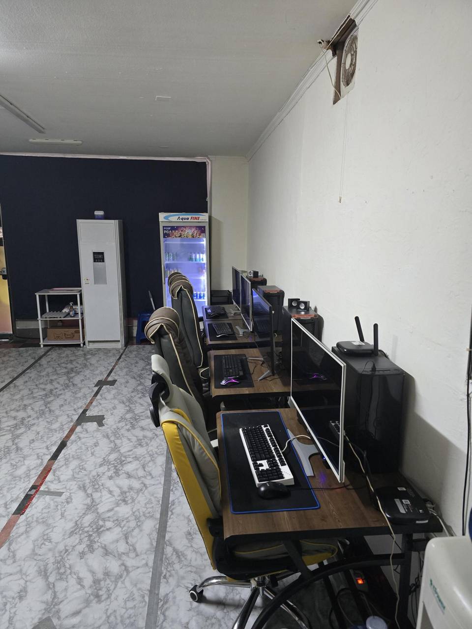 석남동 1층 피씨매장입니다.