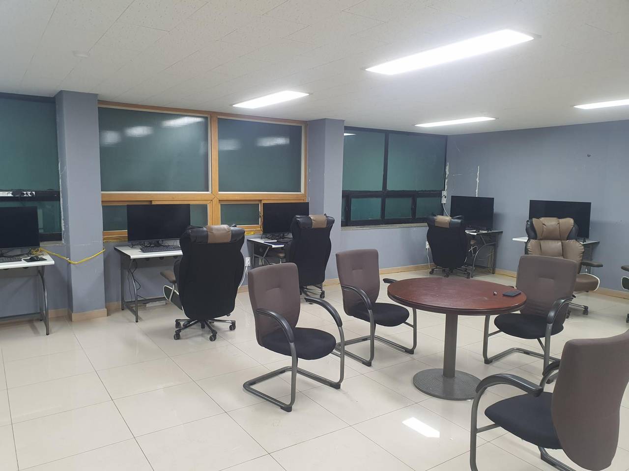 연수동 PC방 팝니다.